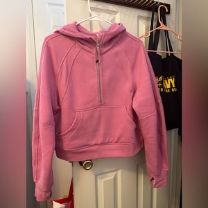 Lululemon scuba in color Dahlia Mauve